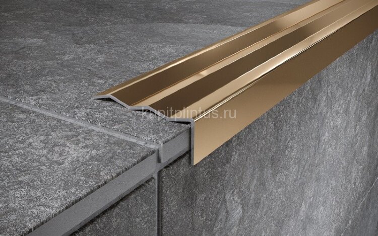 Заказать Стальной порог угловой 40х8 мм FCA 8 GP золото полированное 2,7 м Заказать Стальной порог угловой 40х8 мм FCA 8 GP золото полированное 2,7 м