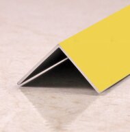 Угол защитный 30х30 мм прямой алюминий PV75-04 Золото матовое 2,7 м Угол защитный 30х30 мм прямой алюминий PV75-04 Золото матовое 2,7 м