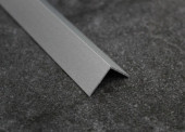 Алюминиевый уголок 29х29 мм ПБ29х29х1 серебро матовое 3 м