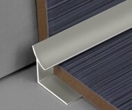 Профиль для плитки внутренний алюминий 12 мм PV29-02 серебро матовое 2,7 м Профиль для плитки внутренний алюминий 12 мм PV29-02 серебро матовое 2,7 м