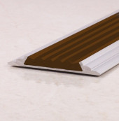 Порог одноуровневый с резиновой вставкой ПО-46 серебро матовое - коричневый 2,7 м