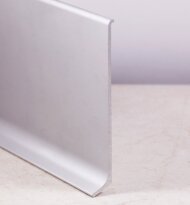 Алюминиевый плинтус напольный 120 мм ПЛ-120 серебро матовое 3 м Алюминиевый плинтус напольный 120 мм ПЛ-120 серебро матовое 3 м