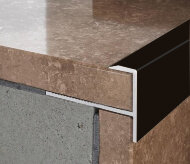 Алюминиевый F-профиль гибкий ПФ-10 Черный матовый 2,7 м Алюминиевый F-профиль гибкий ПФ-10 Черный матовый 2,7 м