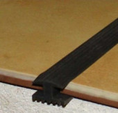 Противоскользящий Н-образный профиль из резины под плитку 20х10 мм ШОВ черный 30 м