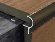 Алюминиевый F-профиль для ступеней 10 мм с рифлением PV50-10 коричневый матовый 2,7 м Алюминиевый F-профиль для ступеней 10 мм с рифлением PV50-10 коричневый матовый 2,7 м