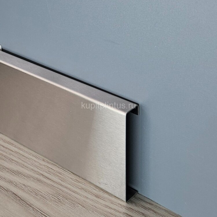 Заказать Плинтус с кабель-каналом из нержавеющей стали Н40 SGB Серебро глянец браш 2,5 м Заказать Плинтус с кабель-каналом из нержавеющей стали Н40 SGB Серебро глянец браш 2,5 м