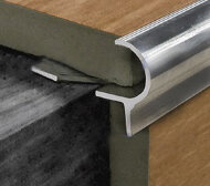 Алюминиевый F-профиль для ступеней 10 мм с рифлением PV50-00 натуральный 2,7 м Алюминиевый F-профиль для ступеней 10 мм с рифлением PV50-00 натуральный 2,7 м