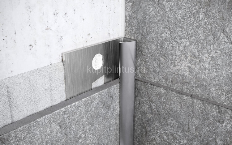 Заказать Внутренний угловой профиль стальной 8 мм Fi 8 P полированная сталь 2,7 м Заказать Внутренний угловой профиль стальной 8 мм Fi 8 P полированная сталь 2,7 м