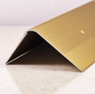 Порог угловой алюминиевый ПО-60х40 золото матовое 2,7 м Порог угловой алюминиевый ПО-60х40 золото матовое 2,7 м