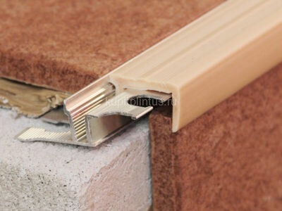 Заказать Профиль закладной гибкий с противоскользящей резиновой вставкой Евроступень P бежевый 2,5 м Заказать Профиль закладной гибкий с противоскользящей резиновой вставкой Евроступень P бежевый 2,5 м