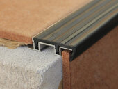 Профиль закладной с противоскользящей резиновой вставкой Евроступень Z-XL черный 2,5 м Профиль закладной с противоскользящей резиновой вставкой Евроступень Z-XL черный 2,5 м