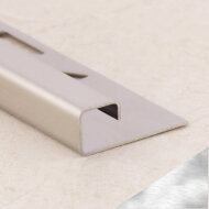 Профиль С-образный из нержавеющей стали 12 мм SB016-12H SGB серебро глянец браш 2,7 м Профиль С-образный из нержавеющей стали 12 мм SB016-12H SGB серебро глянец браш 2,7 м