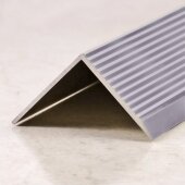 Порог угловой алюминиевый ПО-30х30 серебро матовое 2,7 м Порог угловой алюминиевый ПО-30х30 серебро матовое 2,7 м