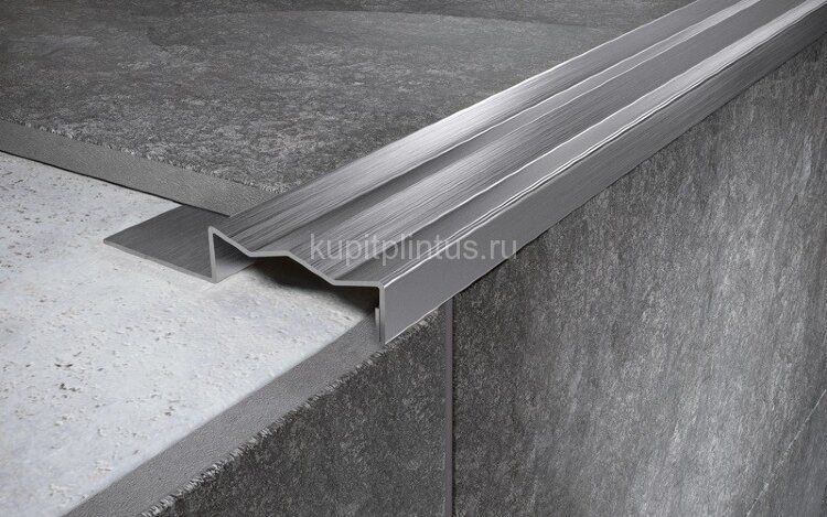 Заказать Стальной порог угловой закладной 35х8 мм FCG 8 M сатинированная сталь 2,7 м 