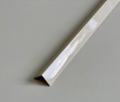 Пластиковый уголок 22х22 мм Идеал Deconika Д-У22 034-0 светлая слоновая кость глянцевая 2.7 м Пластиковый уголок 22х22 мм Идеал Deconika Д-У22 034-0 светлая слоновая кость глянцевая 2.7 м