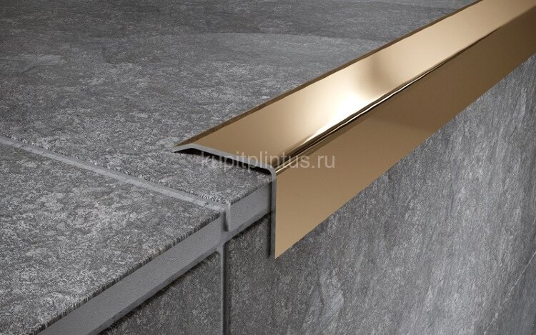 Заказать Стальной порог угловой 25x10 мм FC 10 GP золото полированное 2,7 м 