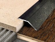 Порог разноуровневый из алюминия С1 КР Люкс черный металлик (порошковая эмаль) 2,7 м Порог разноуровневый из алюминия С1 КР Люкс черный металлик (порошковая эмаль) 2,7 м