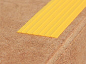 Резиновый профиль лента противоскользящий Евроступень Н-47 желтый 9 м Резиновый профиль лента противоскользящий Евроступень Н-47 желтый 9 м