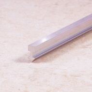 Алюминиевый Т-образный профиль (вставка) ПТ-05 Серебро глянец 2,7 м Алюминиевый Т-образный профиль (вставка) ПТ-05 Серебро глянец 2,7 м