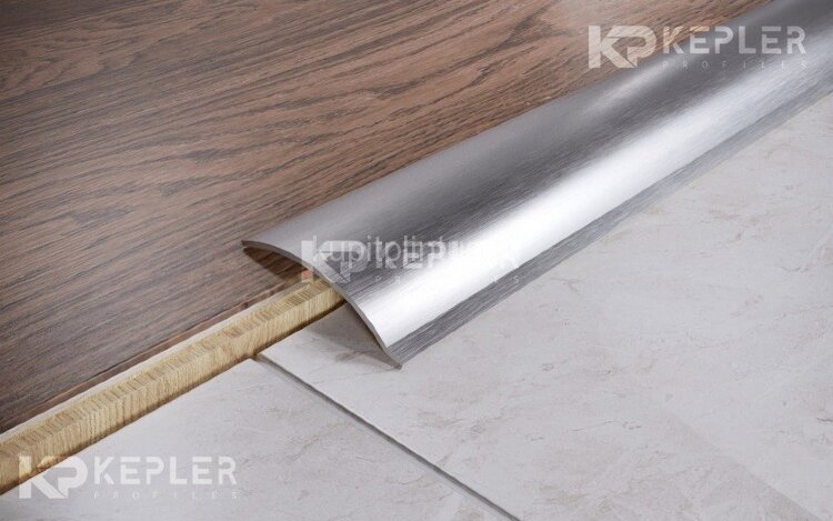 Заказать Стальной порог разноуровневый 45 мм FAP 4 M сатинированная сталь 2,7 м Заказать Стальной порог разноуровневый 45 мм FAP 4 M сатинированная сталь 2,7 м