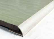 Алюминиевый профиль С-образный 9 мм ПО-9 Бежевый муар 2,7 м