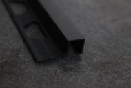 Алюминиевый П-профиль закладной ПО-П12х12 Черный матовый 2,7 м Алюминиевый П-профиль закладной ПО-П12х12 Черный матовый 2,7 м