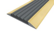 Порог противоскользящий с серой вставкой Д15 Золото КЕ (анодированный) 2,7 м Порог противоскользящий с серой вставкой Д15 Золото КЕ (анодированный) 2,7 м