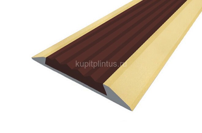 Заказать Порог противоскользящий с коричневой вставкой Д15 Золото КЕ (анодированный) 2,7 м Заказать Порог противоскользящий с коричневой вставкой Д15 Золото КЕ (анодированный) 2,7 м