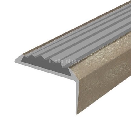 Заказать Угловой порог алюминиевый противоскользящий 22х42 мм Д01 КР люкс Шампань (серая вставка) 2,7 м 
