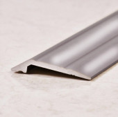Порог разноуровневый из алюминия ПО-28х6 серебро глянец 2,7 м