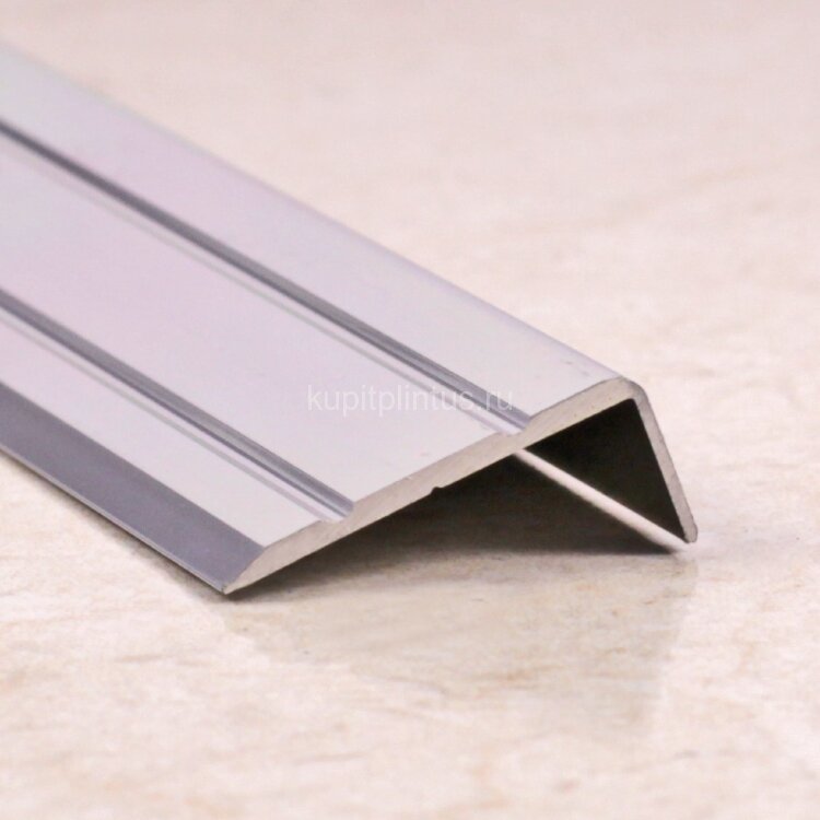 Заказать Угловой порог с насечками 24х10 мм ПО-24х10-00 без покрытия 2.7 м 