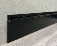 Алюминиевый плинтус теневой под гипсокартон ПТ-1/80 черный 3м Алюминиевый плинтус теневой под гипсокартон ПТ-1/80 черный 3м