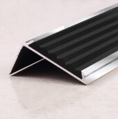 Порог угловой с резиновой вставкой ПО-38х23 серебро глянец - черный 2,7 м Порог угловой с резиновой вставкой ПО-38х23 серебро глянец - черный 2,7 м