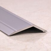 Разноуровневый порог с насечками 32х10 мм ПО-32х10-00 без покрытия 2.7 м Разноуровневый порог с насечками 32х10 мм ПО-32х10-00 без покрытия 2.7 м