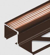 Алюминиевый П-профиль для ступеней с рифлением 20х12 мм PV52-11 коричневый блестящий 2,7 м