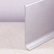 Алюминиевый плинтус для пола ПЛ-40 Серебро матовое 3 м Алюминиевый плинтус для пола ПЛ-40 Серебро матовое 3 м