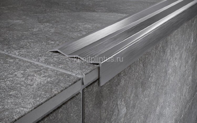 Заказать Стальной порог угловой 40х12 мм FCA 12 M сатинированная сталь 2,7 м Заказать Стальной порог угловой 40х12 мм FCA 12 M сатинированная сталь 2,7 м