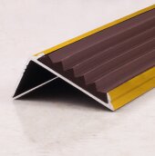 Порог угловой с резиновой вставкой ПО-38х23 золото матовое - коричневый 2,7 м Порог угловой с резиновой вставкой ПО-38х23 золото матовое - коричневый 2,7 м