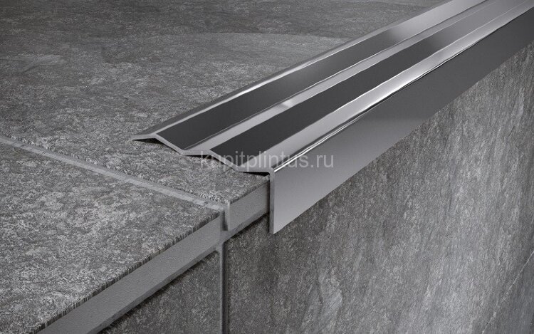 Заказать Стальной порог угловой 40х12 мм FCA 12 P полированная сталь 2,7 м 