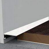 Алюминиевый микроплинтус щелевой 6х20 мм Мега-Трейд МП-6-2м 2336 белый муар RAL 9016 2 м Алюминиевый микроплинтус щелевой 6х20 мм Мега-Трейд МП-6-2м 2336 белый муар RAL 9016 2 м