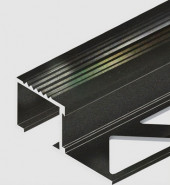 Алюминиевый П-профиль для ступеней с рифлением 20х12 мм PV52-18 черный матовый 2,7 м
