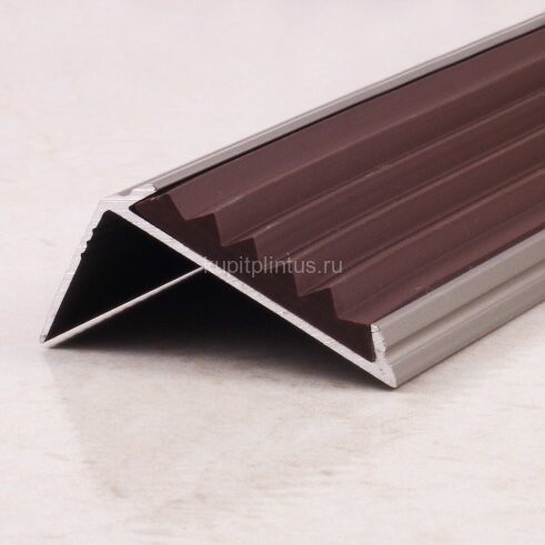 Заказать Порог угловой с резиновой вставкой ПО-38х23 серебро матовое - коричневый 2,7 м 