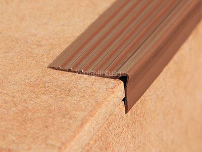 Заказать Угловой резиновый профиль противоскользящий Евроступень У-40 коричневый 12 м Заказать Угловой резиновый профиль противоскользящий Евроступень У-40 коричневый 12 м