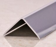 Алюминиевый уголок 20х20 мм PV63-01 полированный 2,7 м Алюминиевый уголок 20х20 мм PV63-01 полированный 2,7 м