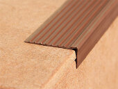 Угловой резиновый профиль противоскользящий Евроступень У-50 коричневый 12 м