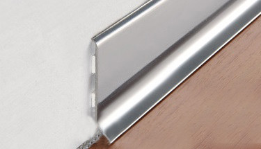 Заказать Напольный плинтус пристеночный алюминиевый ПТ-60 алюминий серебро 3 м 