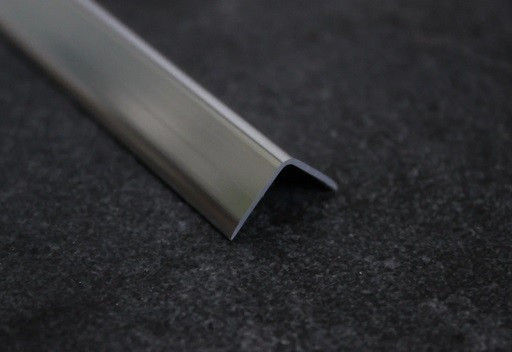 Заказать Алюминиевый уголок 20х20 мм ПН20х20 наружний серебро люкс 2,7 м 